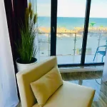 Anias Front View Of The Black Sea 14b Apartament *
