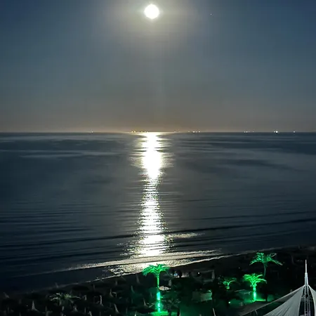 Anias Front View Of The Black Sea 14b 那沃达利