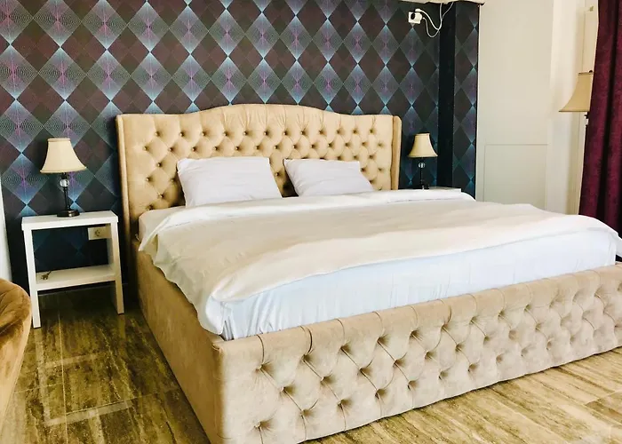 Anias Front View Of The Black Sea 14b 公寓