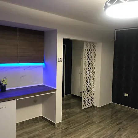 Anias Front View Of The Black Sea 14b Năvodari
