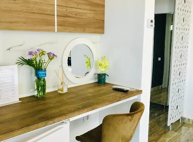 Anias Front View Of The Black Sea 14b * Năvodari